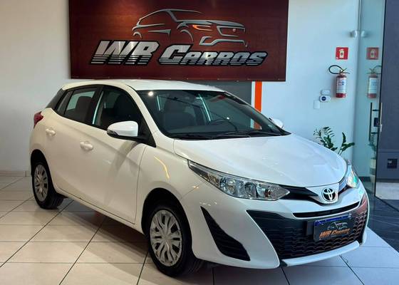 TOYOTA YARIS 1.3 16V FLEX XL LIVE MULTIDRIVE TOYOTA YARIS 1.3 16V FLEX XL LIVE MULTIDRIVE
